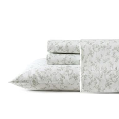 Laura Ashley - Queen Sheet Set, Buttery-Soft Bed Sheets with a Naturally Silky Smooth Cotton Sateen Lightweight Feel - Matching Pillowcases & Fitted Sheet (Fiona Green)