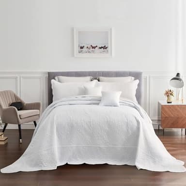 Blythease Oversized King Bedspread 138x122 Extra Wide, Ultrasonic Lightweight Bedding Cover, Paisley Pattern, Reversible, 5 Piece, 100% Microfiber, California/Alaskan King, Pure White