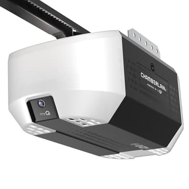 Chamberlain Garage Door Opener 3/4 HP Belt Drive myQ Garage Door Opener with Fixed Camera, Battery Backup, 2‑Bulb LED Lighting